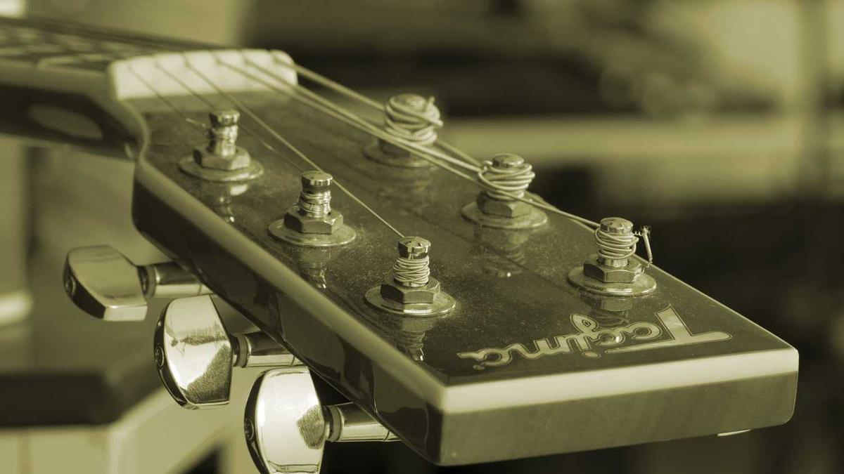 美国女子为什么用手机拍到去世20年曾祖母鬼魂?