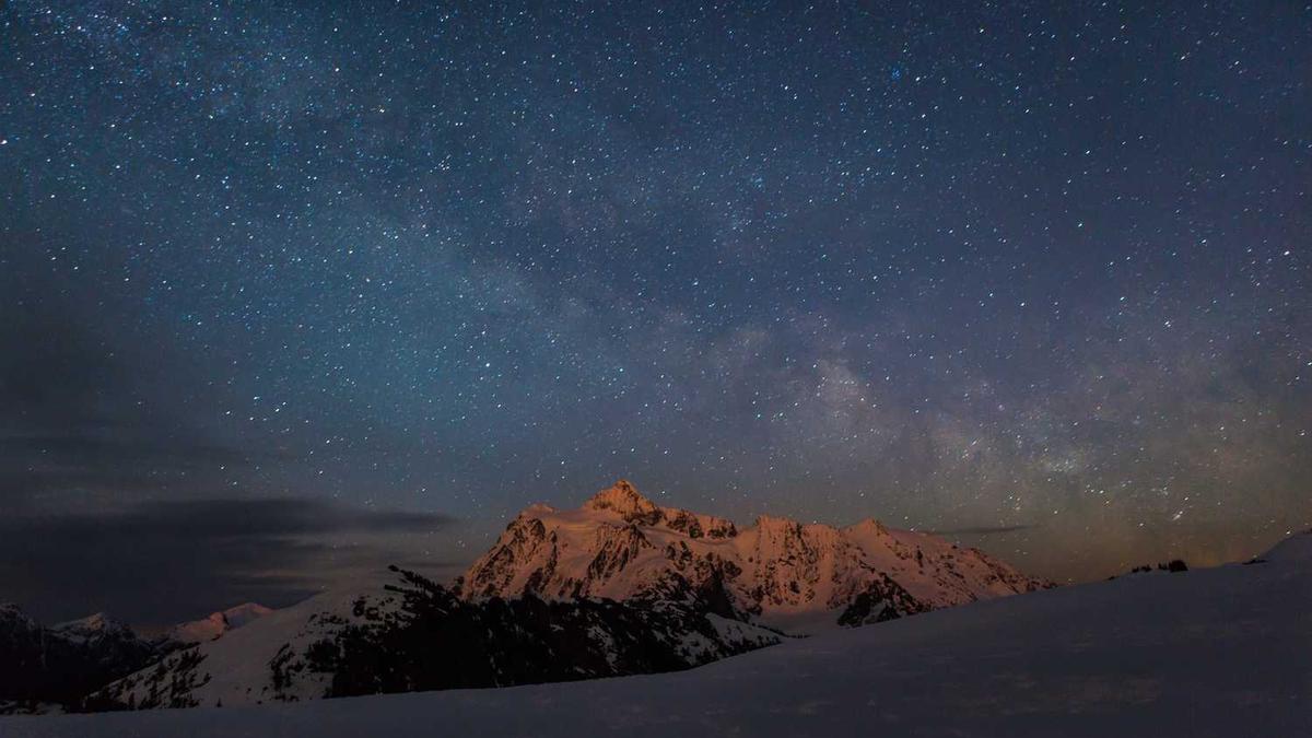 ...说它们是公安局,协查通报。能说出我的姓名,身份证